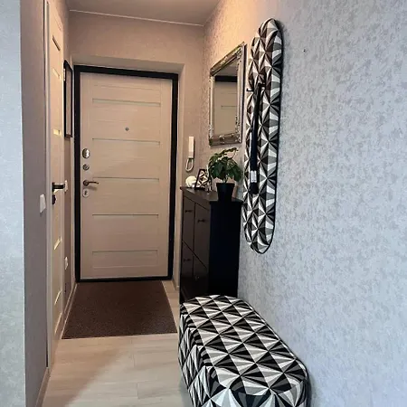 Apartmán Romantic Flat Near Fama Bus Station