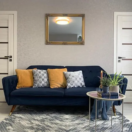 Apartmán Romantic Flat Near Fama Bus Station