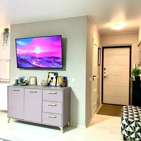 Apartmán Romantic Flat Near Fama Bus Station
