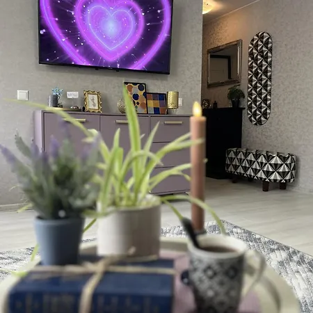Romantic Flat Near Fama Bus Station Narva