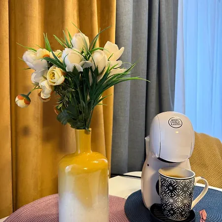 Romantic Flat Near Fama Bus Station